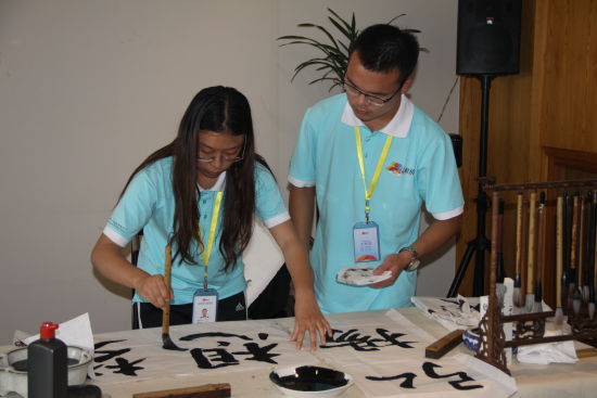第三屆“彩虹橋”中外學(xué)生交流項目在京啟動_新浪教育_新浪網(wǎng)