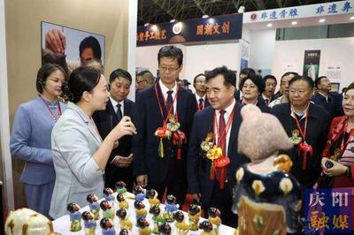 第十八屆慶陽香包民俗文化節(jié)開幕